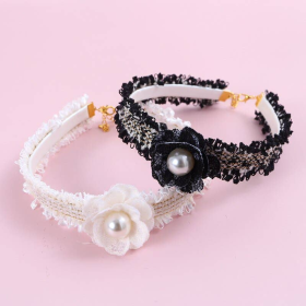 Handwoven Tweed Flower Collar Necklace (Color: Black, size: Medium/Large)
