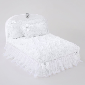 Enchanted Nights Dog Bed (Color: Snow White, size: One size)